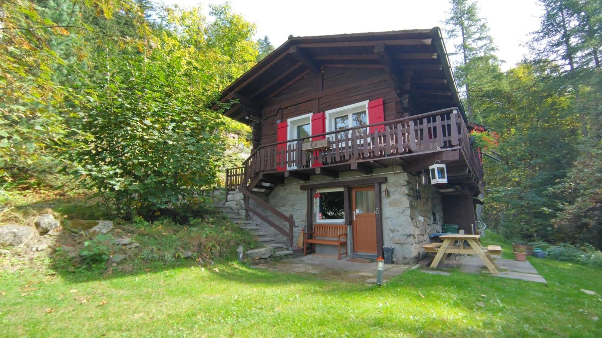 Bovernier Petit Chalet Rustique Et Bucolique מראה חיצוני תמונה